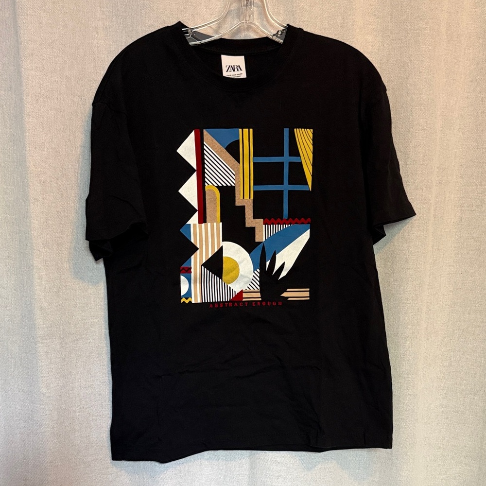 Zara Black Short Sleeve Tee with Multicolor Geometric Print